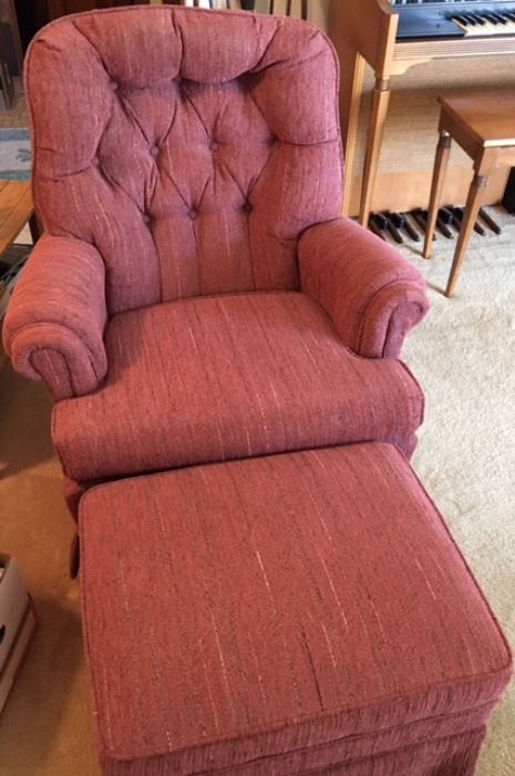 Chair and ottoman in excellent condition