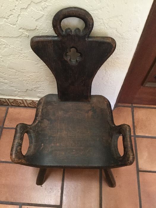 Spanish birthing chair