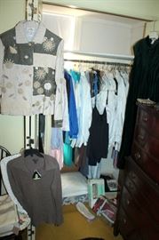 TONS of women's clothing! Sizes small to medium. Nice sleepware many new with tags. 100s of slips. Shoes size 9.5-10. Lots of accessories - belts, scarves, gloves, purses, etc.