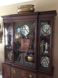 Brass Footbath and Mottaheduh Plates