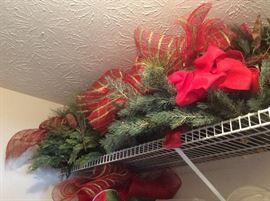 Florals - Wreaths, Garlands - Beautiful Bows