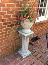 Pedestal and more Urns