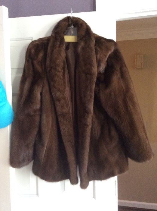 Vintage Fur - Could be made into VEST!!! - Stroller - prolly a size 12 +