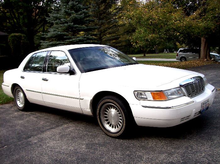 1998 Mercury Grand Marquis LS - 4.6 V8 - tan leather interior - 89,420 miles - one owner