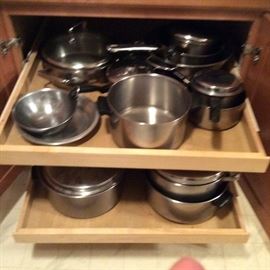 NICE COLLECTION OF POTS AND PANS