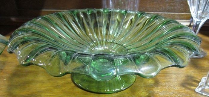 Heisey Zircon footed bowl