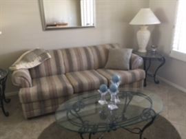  WALL MIRROR, TABLE LAMPS, DECOR only