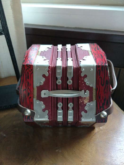 Concertina - very good condition (it works!!)