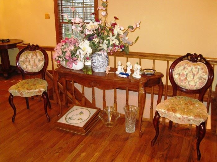 CarvedTableChairs