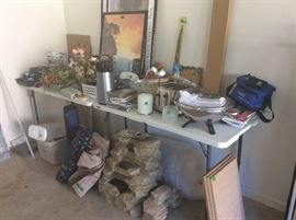 Outdoor fountain, Wok, Thermos, toaster, 3 blowup beds (2) Coleman, Christmas items