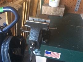 Work bench Vise