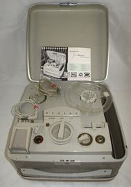 Revere Camera Co T1100 Suitcase Style, Magnetic Tape Recorder. Chicago 16, ILL, USA c. 1950's