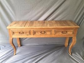 rustic side table retouch