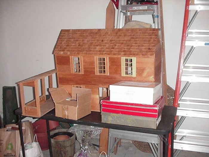 Play house and lots of miniatures
