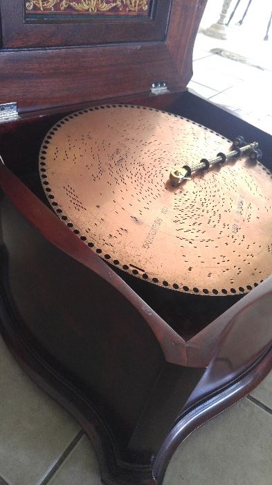 Antique Mahogany Regina Music Box