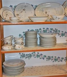 German Escherback “Silver Arbor” 66 Pcs (Service for 12)