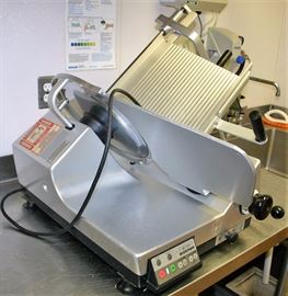 Univex Model # SE12D Food Slicer