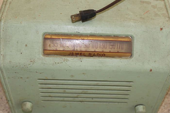 Vintage Jewel Radio