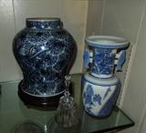 VERY OLD CHINESE JAR