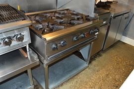 6 BURNER GAS COOKTOP