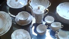 60 pc Theodore Haviland Rosaland China