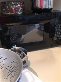 Counter microwave