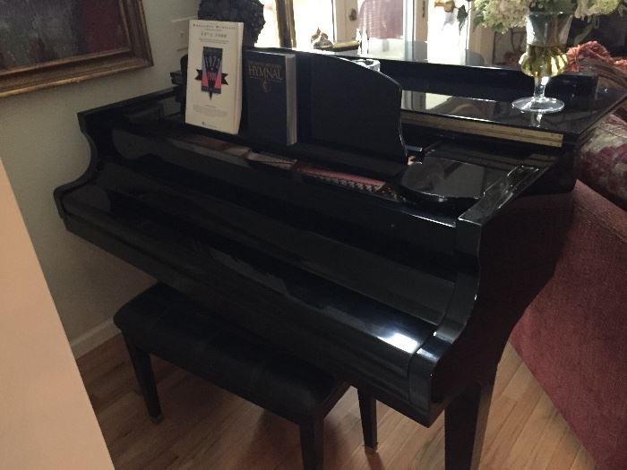 Wurlitzer Baby Grand Piano (C153)