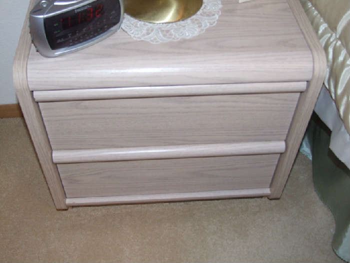 SMALL END TABLE. POSSIBLE MATCH TO THE MCM DRESSER