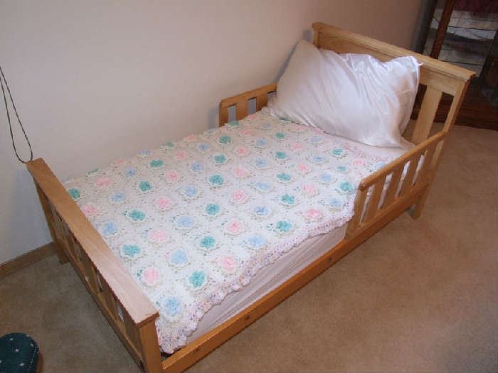 CHILD SLEEP BED. CAN SLEEP A CHILD UP TO 12 YRS OLD. INCLUDES MATTRESS. NEW CONDITION TOO!!