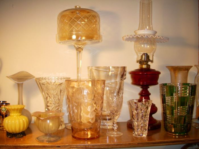 Glass vases, Ruby oil lamp