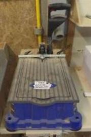Kreg the Foreman Pocket Hole Machine