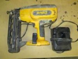 Dewalt Cordless Finish Nail Gun