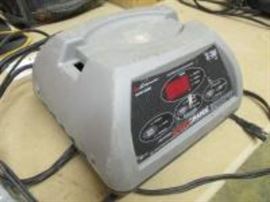 Schumacher 12v Boat Charger