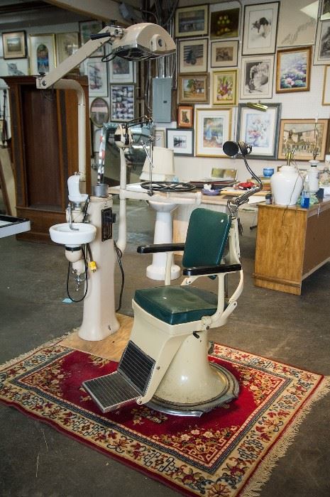 This model C dentist's chair with matching trident, has all the tools that go with it and all are in working condition.  The dental tool platter is not shown in the picture, but definitely is here to go along with it.
