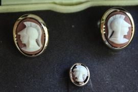 Cufflinks