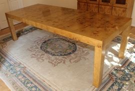 Table has 2 leaves, each 18"

Table is 30"t and 40"w.

With both 18" leaves table is 8'4" long.

Table top is 1 1/4" thick

Solid Oak Parson's Dining Table. Olive oak burl veneer.
Manufactured by Lane Corporation. Excellent overall condition with some minor visible signs of wear. 