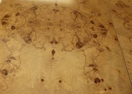 Table has 2 leaves, each 18"

Table is 30"t and 40"w.

With both 18" leaves table is 8'4" long.

Table top is 1 1/4" thick

Solid Oak Parson's Dining Table. Olive oak burl veneer.
Manufactured by Lane Corporation. Excellent overall condition with some minor visible signs of wear. 