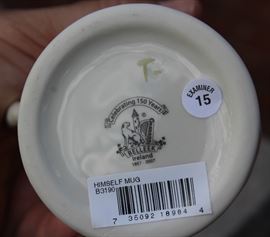  Belleek Porcelain Collection

Includes 8 pieces of fine Irish Beleek Porcelain.

1 Carlingford Cache Pot, 5 3/4"tall
1 "Happy Anniversary" Plate, 9" diameter
1 vine clock, 7 1/2"tall
1 ring holder
1 house-shaped ornament, inside marked "Thirteenth Edition"
1 Claddagh Make-Up Bell
1 leprechaun figurine, 5"tall
1 "Himself" titled mug, 4 3/4"tall

All pieces are in very good condition, no wearing of paint or chipping of ceramics. 