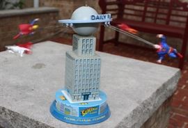 DC Comics and Daily Planet Carousel Toy

Comics include:
Batman: Armageddon 2001. Annual 1991.
Batman: Legends of the Dark Knight. Faith. Part two of three. No. 22. September 1991.
Batman: Legends of the Dark Knight. Gothic. Part one of five. No. 6. April 1990.
Batman: Legends of the Dark Knight. Gothic. Part two of five. No. 7. May 1990.
Batman: Legends of the Dark Knight. Gothic. Part four of five. No. 9. July 1990.
Batman: Legends of the Dark Knight. Gothic. Part five of five. No. 10. Auguest 1990.
Batman: Legends of the Dark Knight. Prey. Part one of five. No. 11. September 1990.
And all other issues shown in photos.

Also includes Schylling Superman Classic Carousel - DAILY PLANET Windup Tin Toy. Comics in overall very good condition. Carousel in very good condition. 