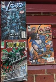 DC Comics and Daily Planet Carousel Toy

Comics include:
Batman: Armageddon 2001. Annual 1991.
Batman: Legends of the Dark Knight. Faith. Part two of three. No. 22. September 1991.
Batman: Legends of the Dark Knight. Gothic. Part one of five. No. 6. April 1990.
Batman: Legends of the Dark Knight. Gothic. Part two of five. No. 7. May 1990.
Batman: Legends of the Dark Knight. Gothic. Part four of five. No. 9. July 1990.
Batman: Legends of the Dark Knight. Gothic. Part five of five. No. 10. Auguest 1990.
Batman: Legends of the Dark Knight. Prey. Part one of five. No. 11. September 1990.
And all other issues shown in photos.

Also includes Schylling Superman Classic Carousel - DAILY PLANET Windup Tin Toy. Comics in overall very good condition. Carousel in very good condition. 