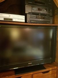 Sony Bravia, stereo, VCR