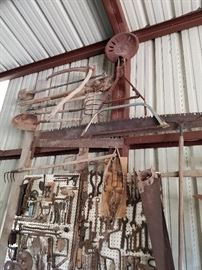 building full of old treasures!