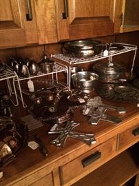 Assorted silver plate items