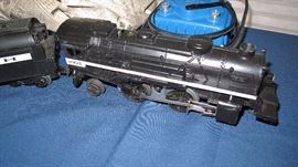 Lionel 027 train. 
