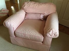 Waverly Home Pink and Cream Club Chair (38" x 36" x 35")