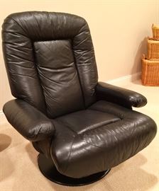 Black Leather Contemporary Swivel Reclining Chair