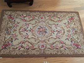 Reproduction Hook rug, nice!