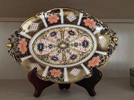 Roal Crown Derby "Old Imari" oblong dish with acorn handles, in excellent condition