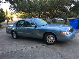 Lincoln LS,  LOADED 127k original miles, good tires. DISCLAIMER: The car has been found by a mechanic to have a front gasket leak which in time is a potential hazard and best opinion is that the car would need repairs costing several hundred dollars to be road worthy. In light of this we are offering the car as A MECHANIC'S SPECIAL for $2,500.  We will only sell the car as is and it must be towed by the purchaser not driven away.

