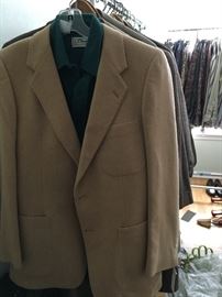 CAMEL HAIR SPORTS COAT SHOWN OVER A GREEN LL BEAN FLANNEL, DRESS NICE THE LADIES WILL NOTICE!